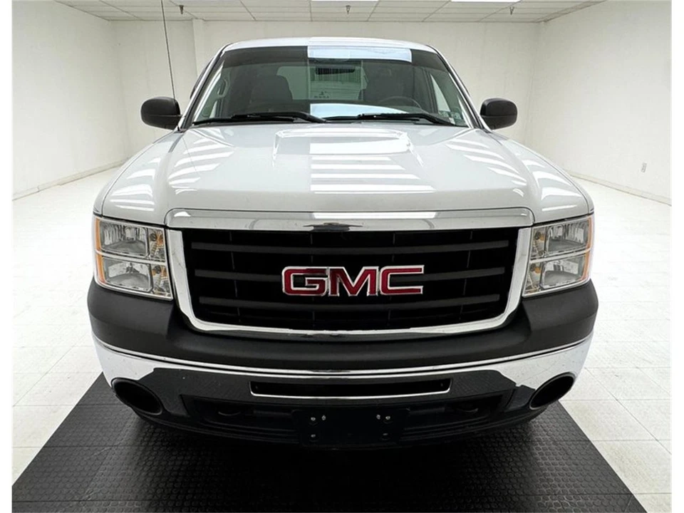 2011 GMC Sierra 3rd Gen - Image 8 of 31