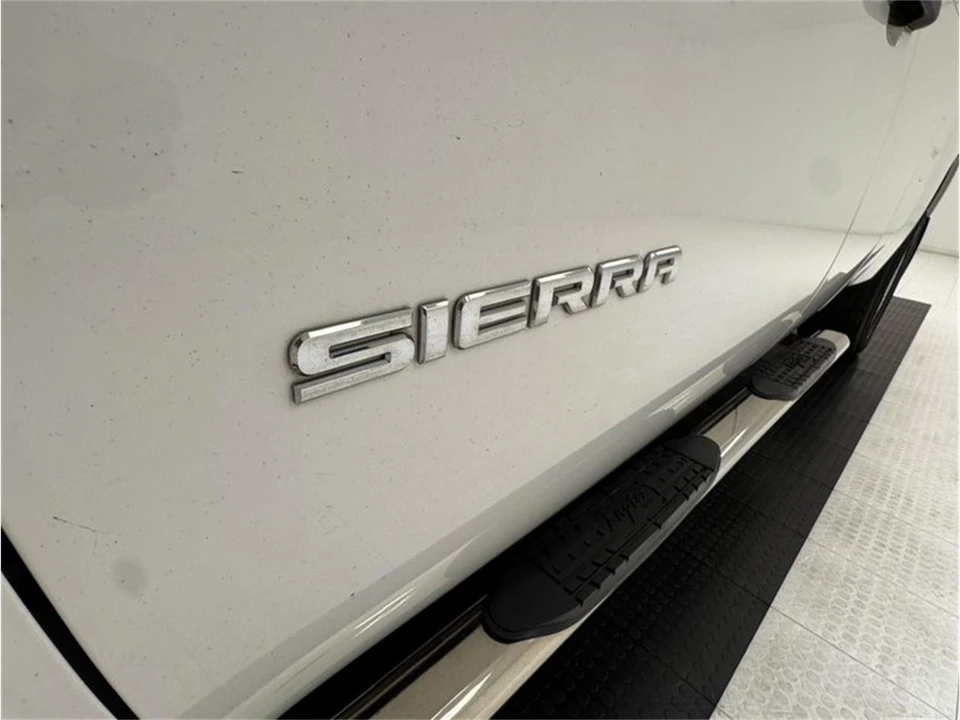 2011 GMC Sierra 3rd Gen - Image 15 of 31