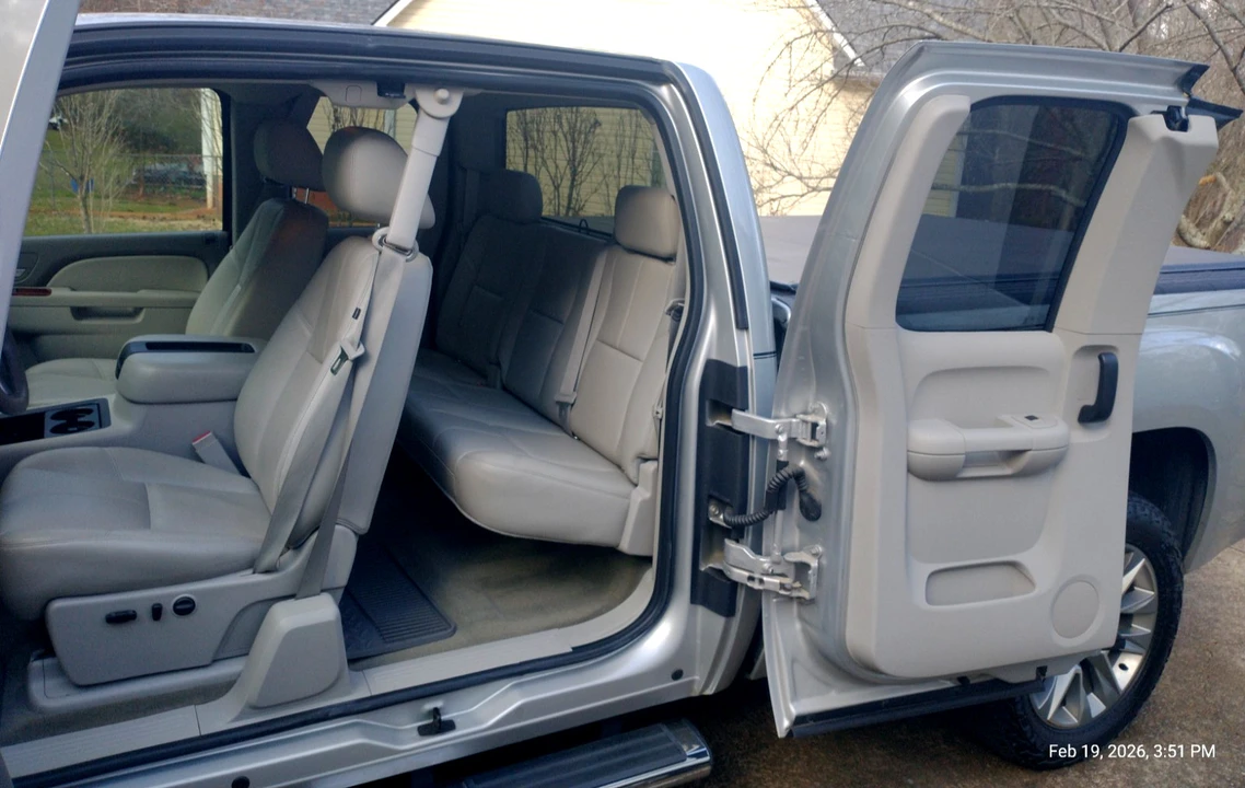 2011 GMC Sierra 3rd Gen - Image 10 of 21