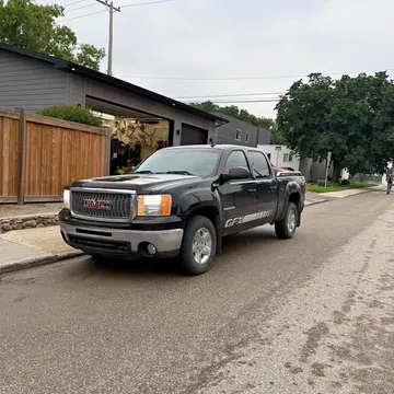 2011 GMC Sierra 1500 Crew Cab GFX