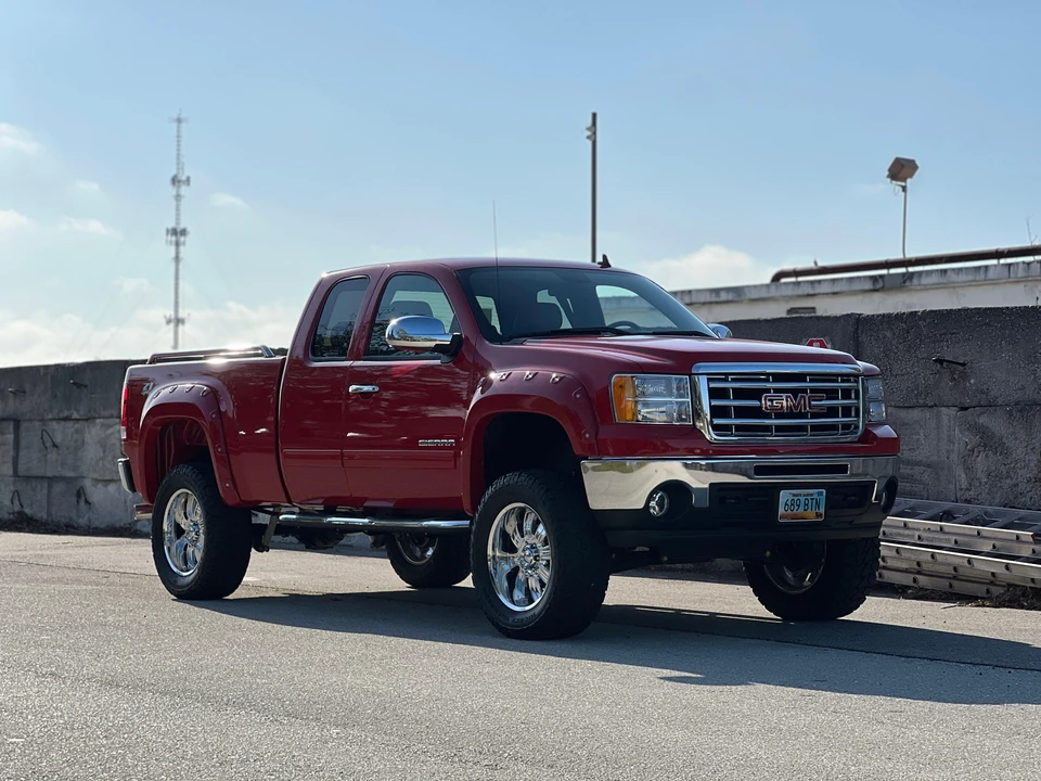 2011 GMC Sierra 3rd Gen - Image 13 of 16