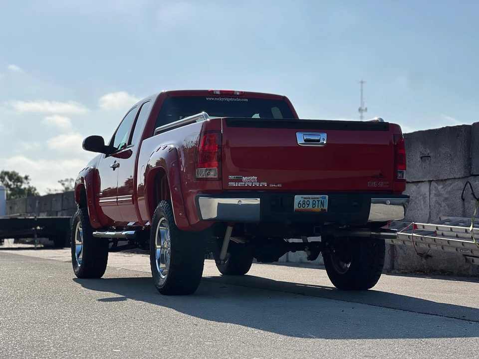 2011 GMC Sierra 3rd Gen - Image 10 of 16