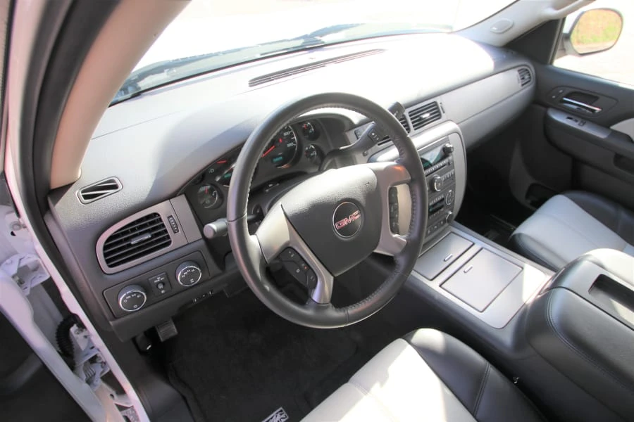 2011 GMC Sierra 3rd Gen - Image 4 of 31