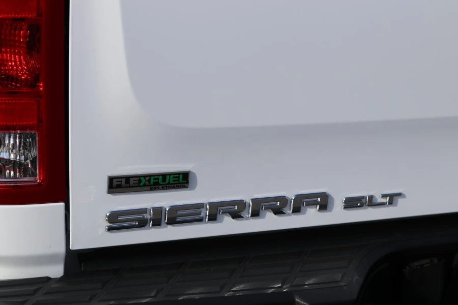 2011 GMC Sierra 3rd Gen - Image 17 of 31