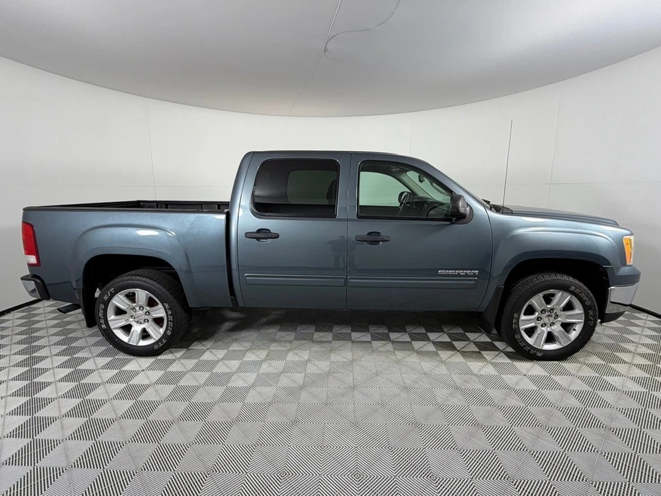 2011 GMC Sierra 3rd Gen - Image 4 of 21