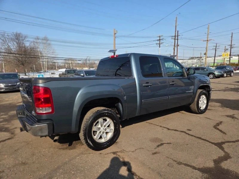 2011 GMC Sierra 3rd Gen - Image 5 of 12