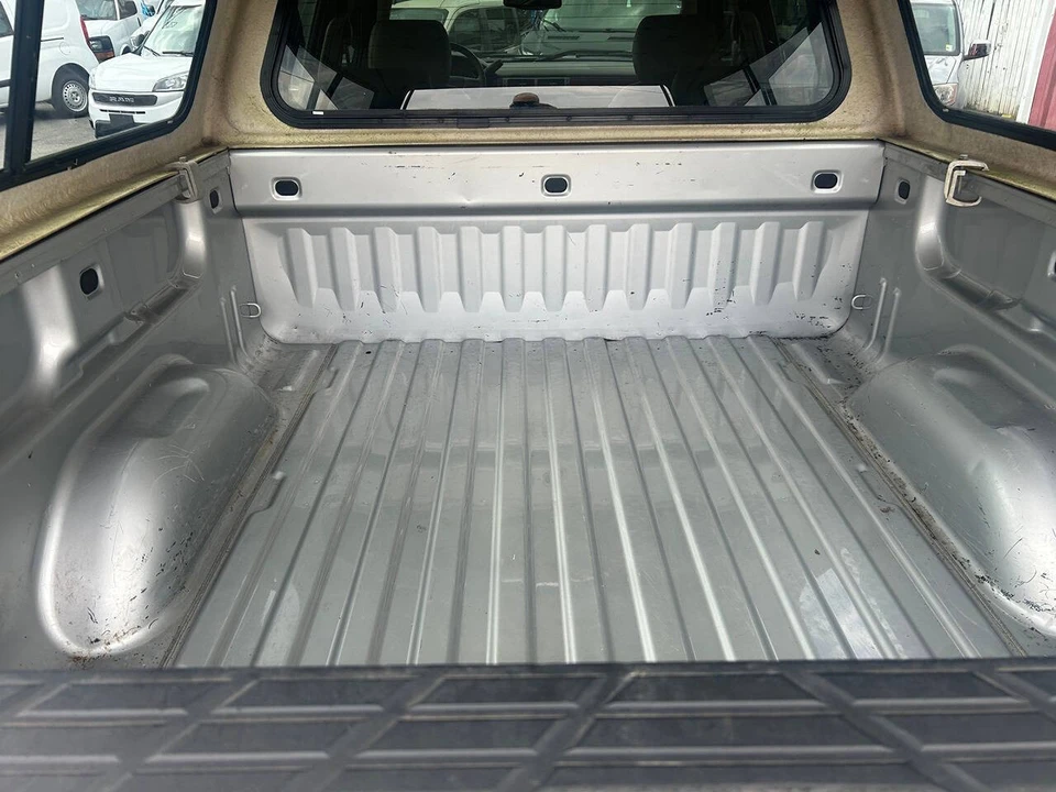 2011 GMC Sierra 3rd Gen - Image 5 of 31