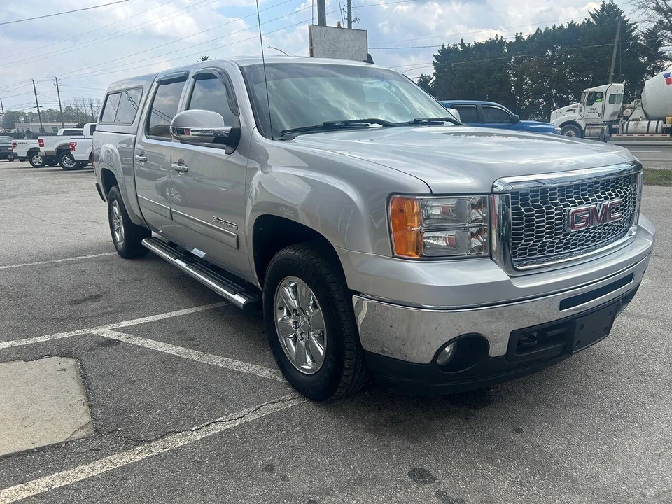 2011 GMC Sierra 3rd Gen - Image 10 of 31