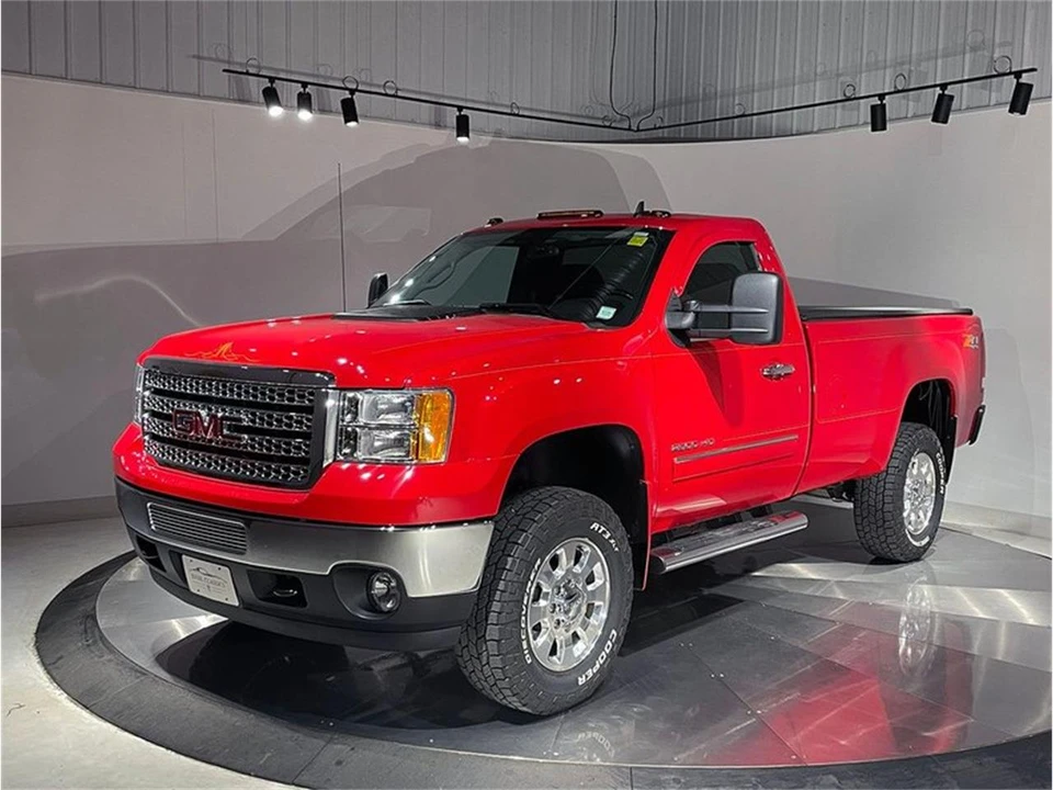 2011 GMC Sierra 3rd Gen - Image 2 of 31