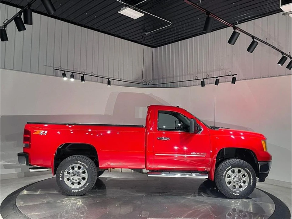 2011 GMC Sierra 3rd Gen - Image 4 of 31