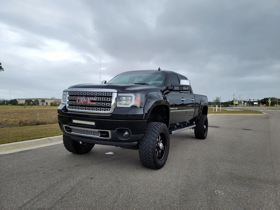 2011 GMC Sierra Heavy Duty 3rd Gen - Image 6 of 31