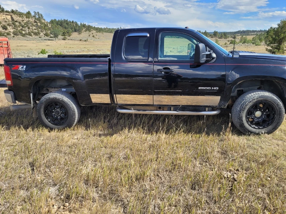 2011 GMC Sierra Heavy Duty 3rd Gen - Image 3 of 21