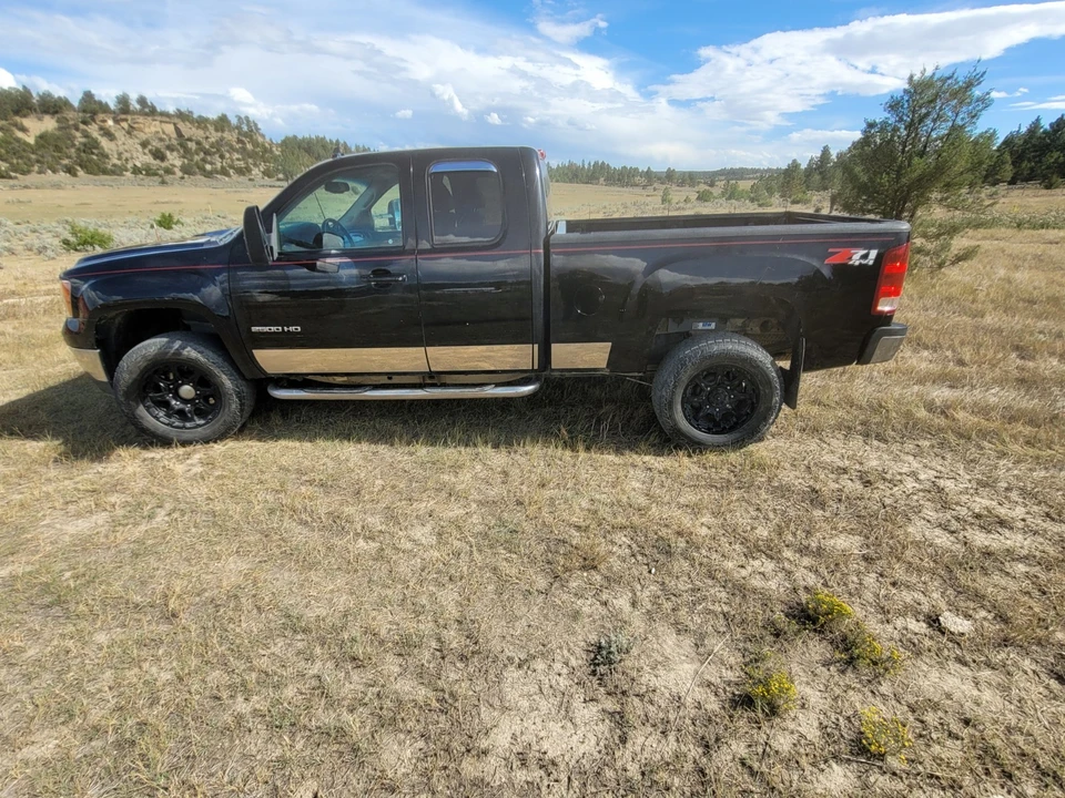 2011 GMC Sierra Heavy Duty 3rd Gen - Image 11 of 21