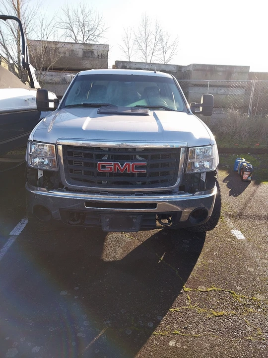 2011 GMC Sierra 2nd Gen - Image 4 of 10