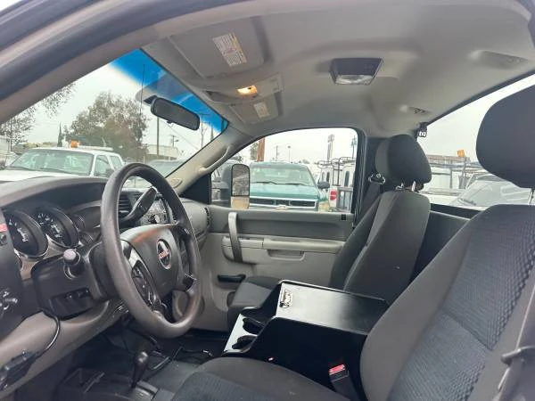 2011 GMC Sierra Heavy Duty 3rd Gen - Image 11 of 13