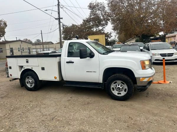 2011 GMC Sierra Heavy Duty 3rd Gen - Image 7 of 13