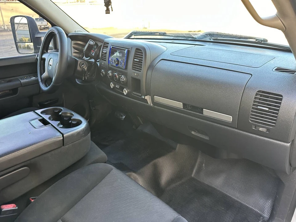 2011 GMC Sierra Heavy Duty 3rd Gen - Image 13 of 21