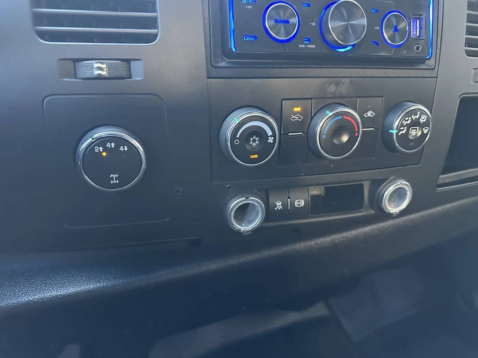 2011 GMC Sierra Heavy Duty 3rd Gen - Image 17 of 21