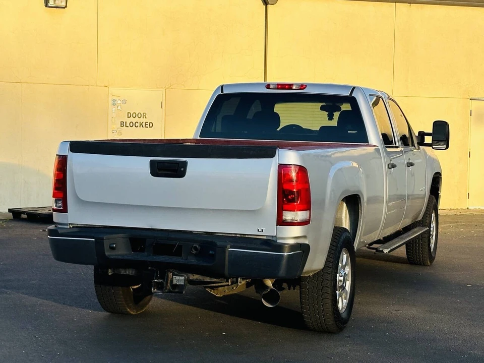2011 GMC Sierra Heavy Duty 3rd Gen - Image 7 of 21