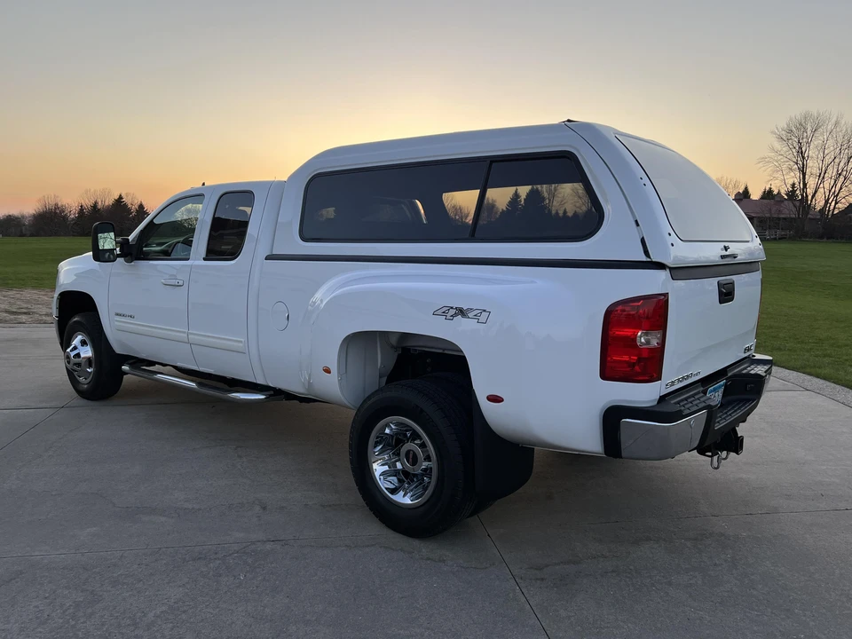 2011 GMC Sierra Heavy Duty 3rd Gen - Image 16 of 31
