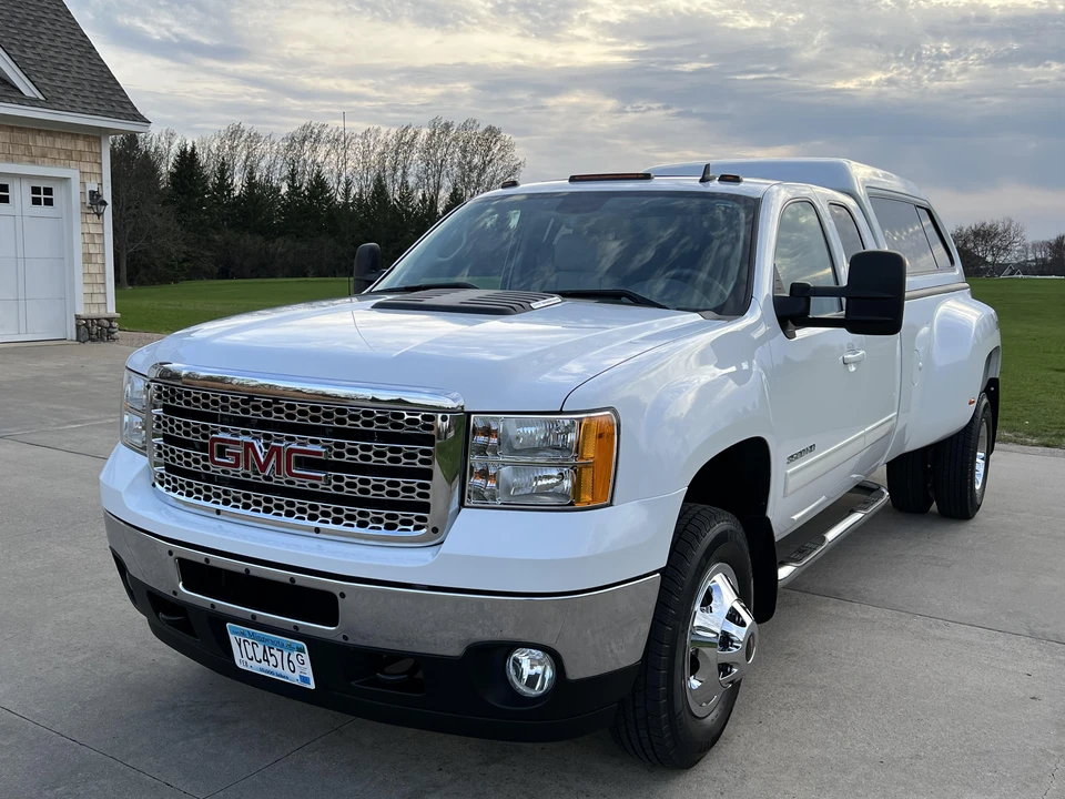 2011 GMC Sierra Heavy Duty 3rd Gen - Image 8 of 31