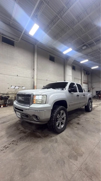 2011 GMC Sierra 3rd Gen - Image 5 of 7
