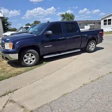 2011 GMC Sierra Short Bed