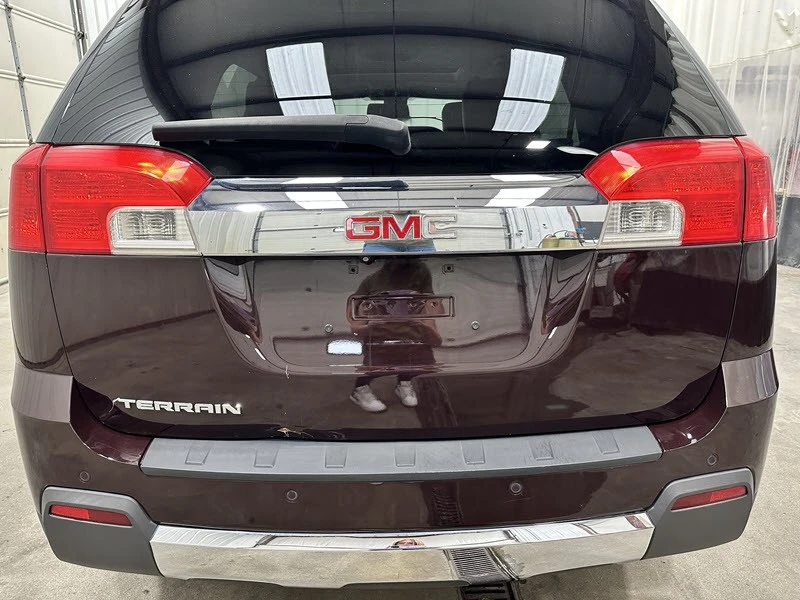 2011 GMC Terrain - Image 12 of 21