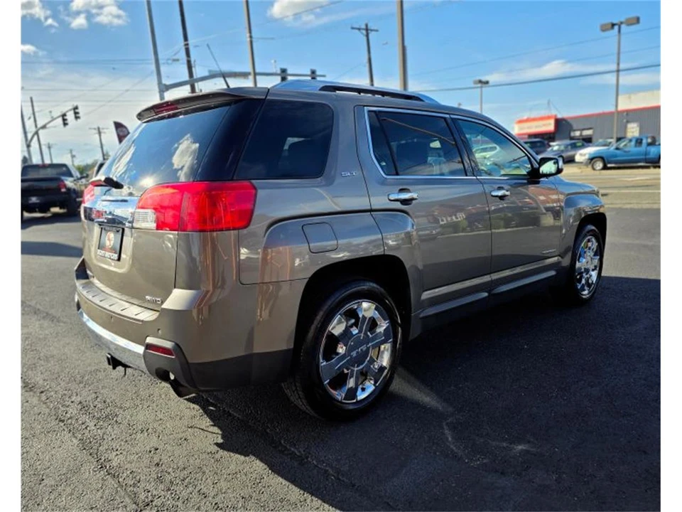 2011 GMC Terrain - Image 5 of 21