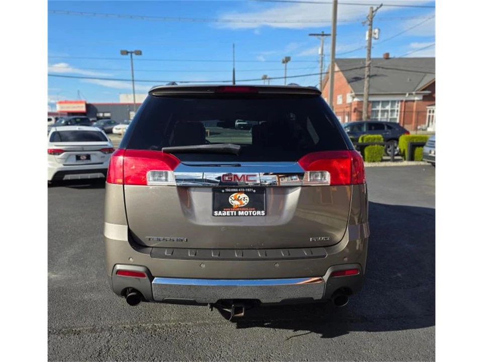 2011 GMC Terrain - Image 4 of 21