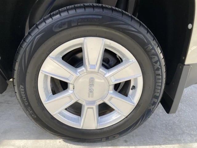 2011 GMC Terrain - Image 17 of 21