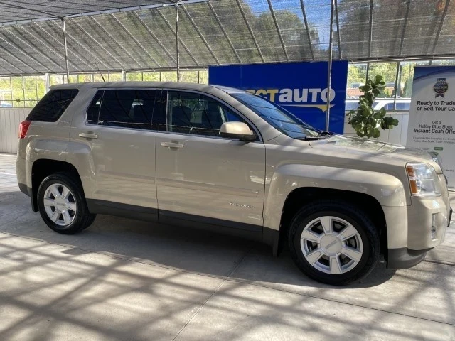 2011 GMC Terrain - Image 2 of 21
