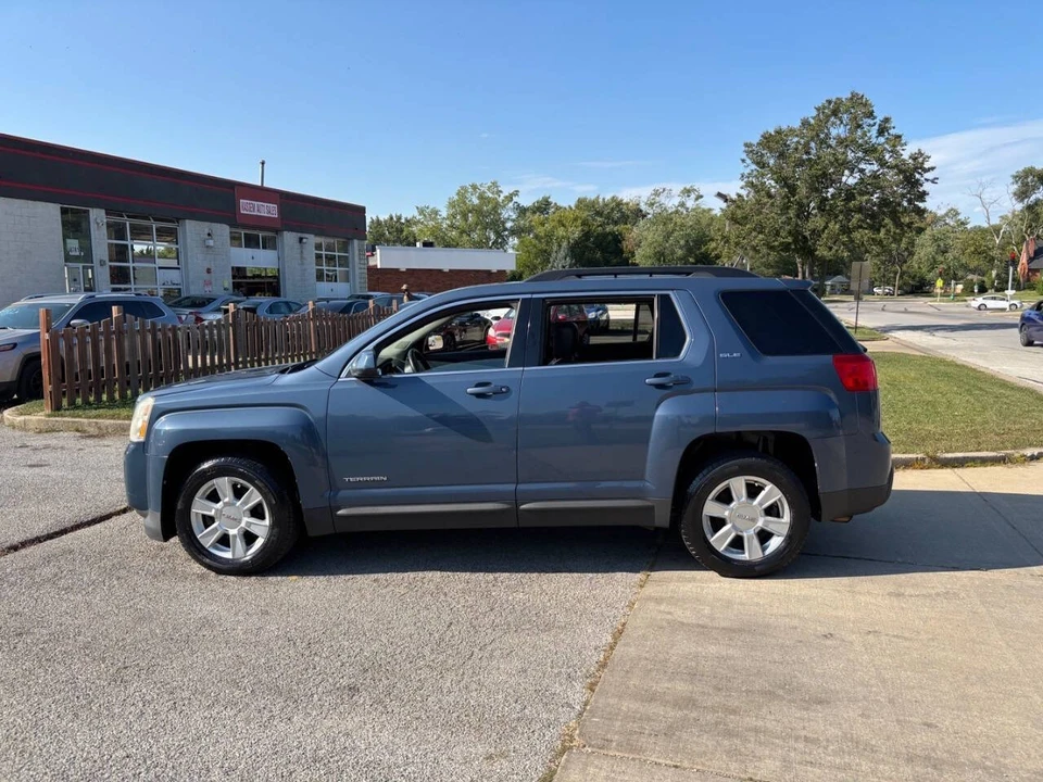 2011 GMC Terrain - Image 9 of 19