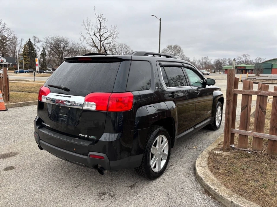 2011 GMC Terrain - Image 17 of 21