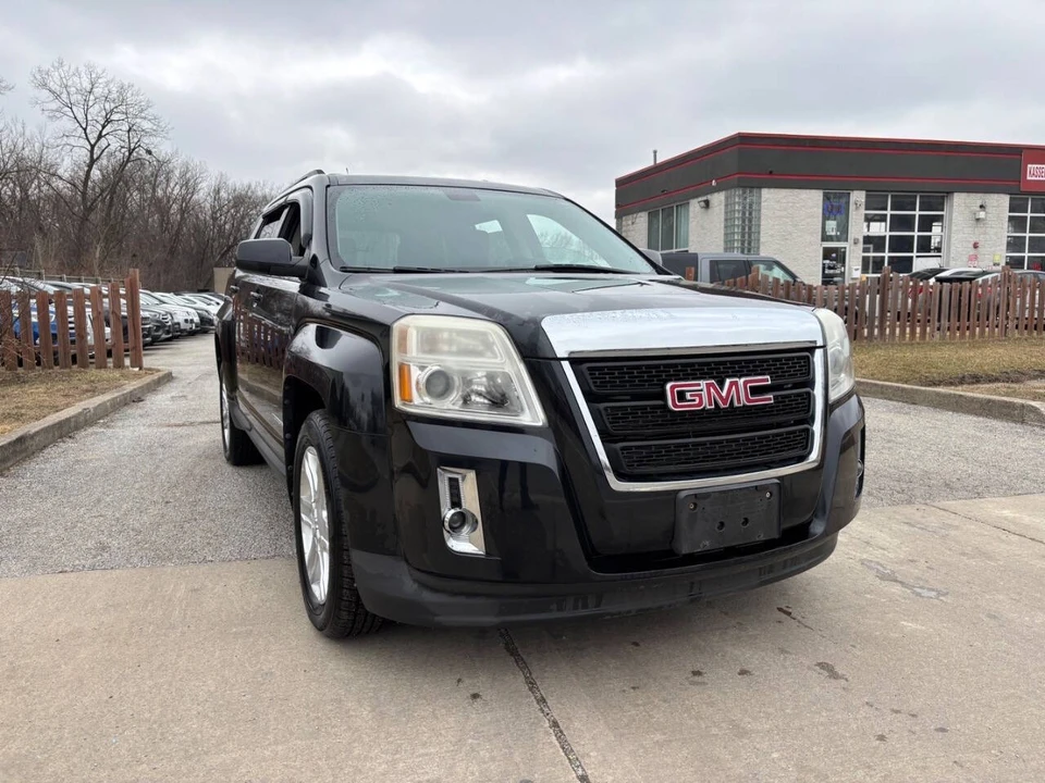 2011 GMC Terrain - Image 2 of 21