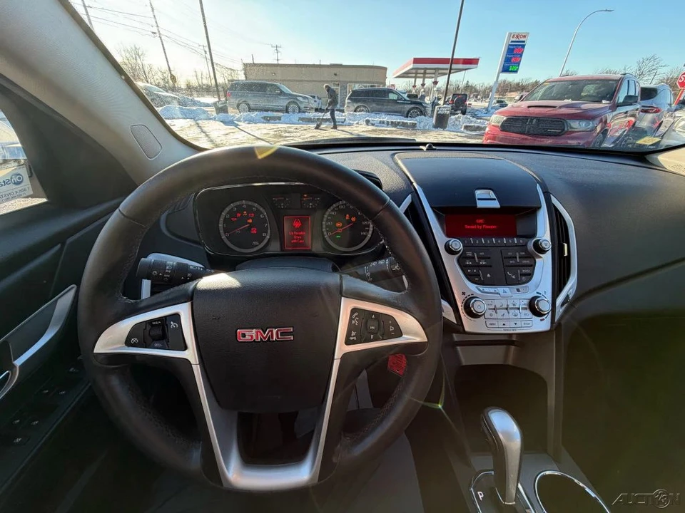 2011 GMC Terrain - Image 17 of 21