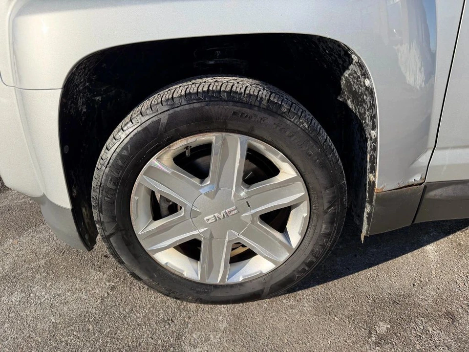 2011 GMC Terrain - Image 9 of 21
