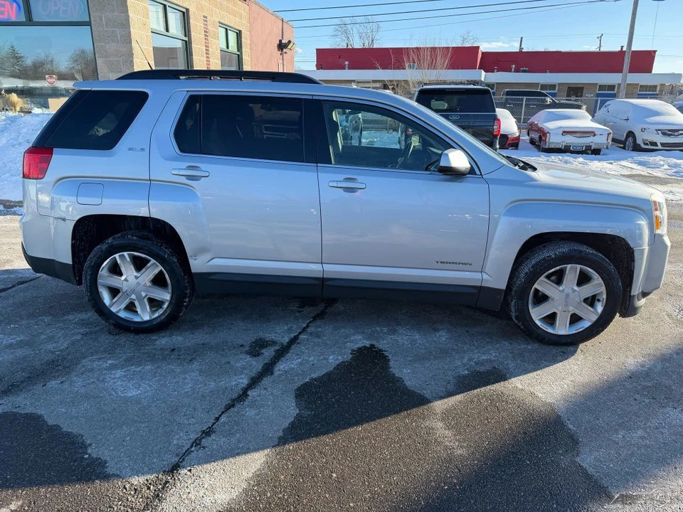 2011 GMC Terrain - Image 6 of 21