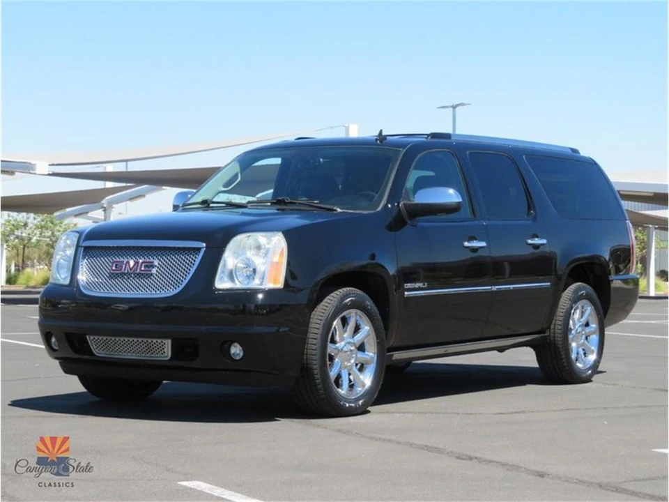 2011 GMC Yukon 3rd Gen - Image 8 of 31