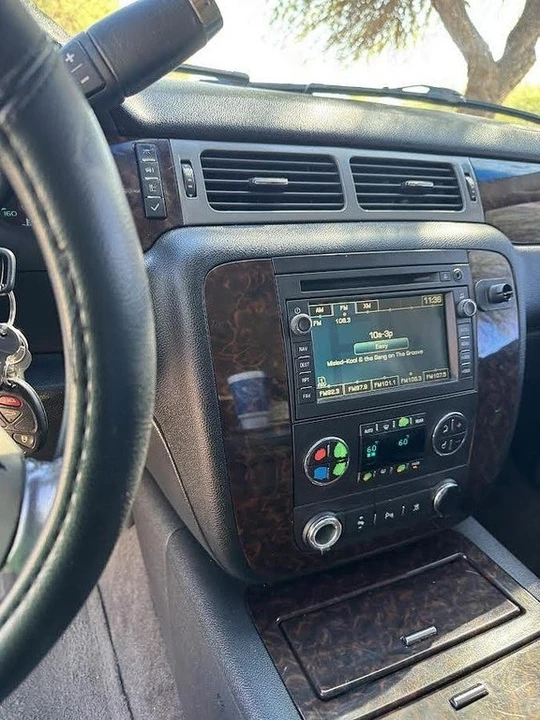2011 GMC Yukon 3rd Gen - Image 3 of 6