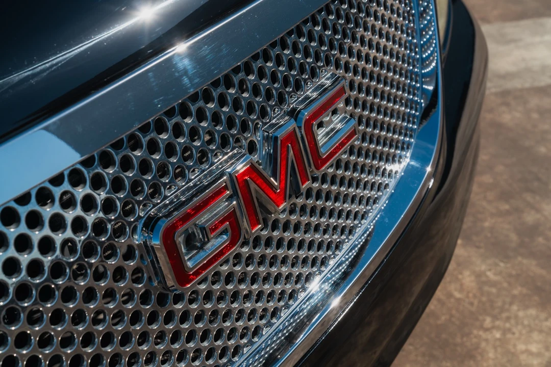 2011 GMC Yukon 3rd Gen - Image 18 of 31