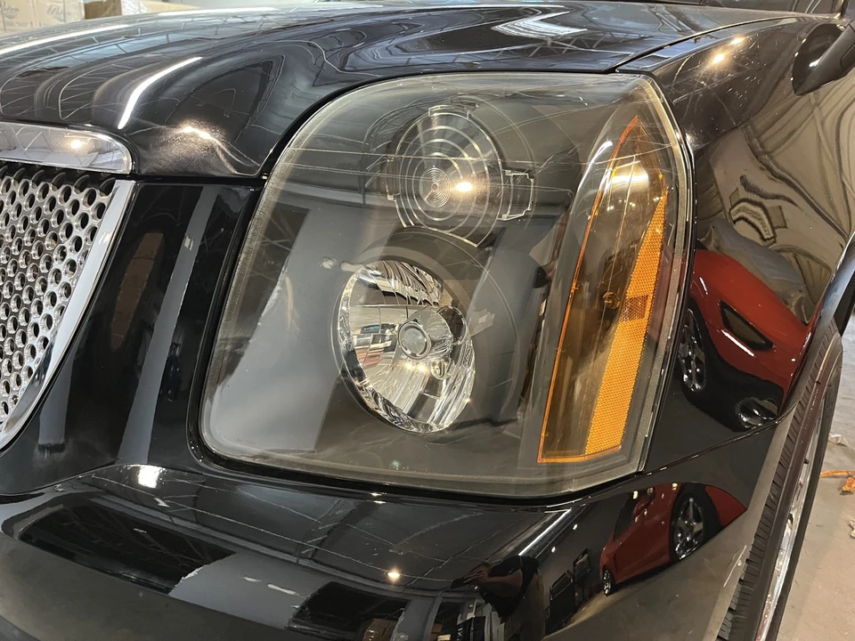 2011 GMC Yukon 3rd Gen - Image 20 of 31