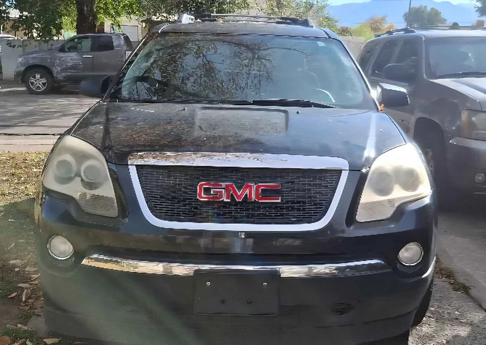 2011 GMC Acadia - Image 2 of 12