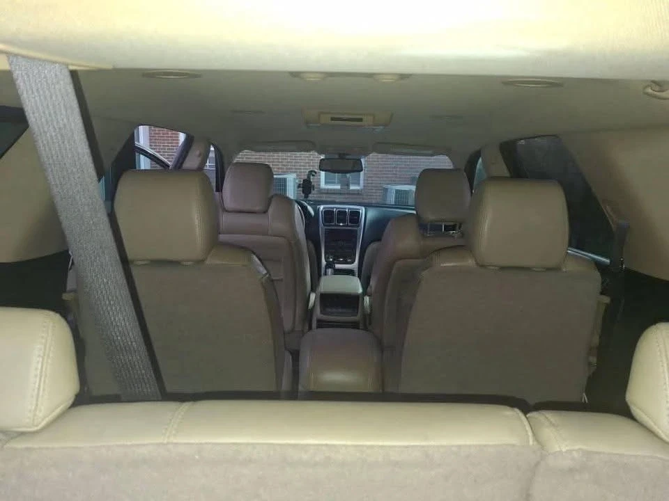2011 GMC Acadia - Image 4 of 7