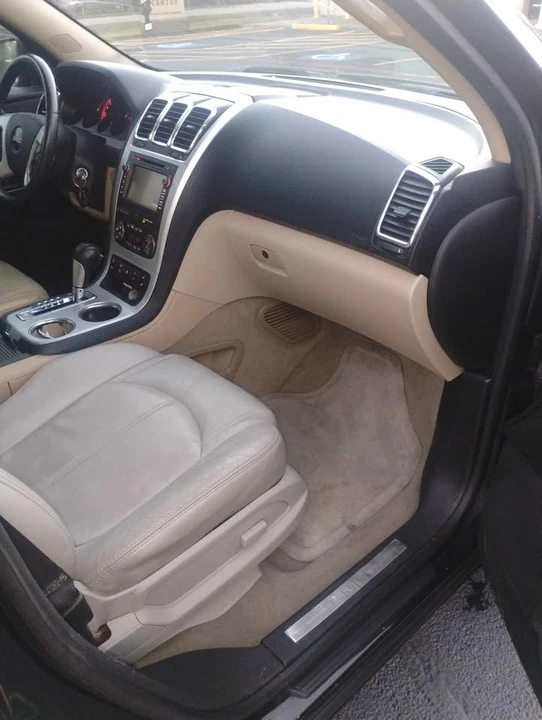 2011 GMC Acadia - Image 7 of 12