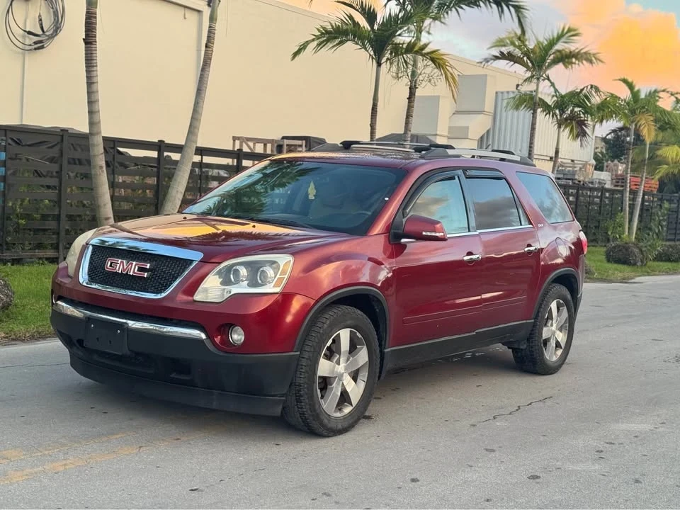 2011 GMC Acadia - Image 2 of 13