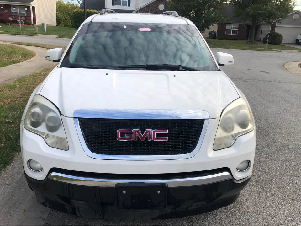 2011 GMC Acadia - Image 2 of 6