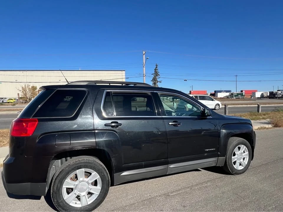 2011 GMC Terrain - Image 3 of 8
