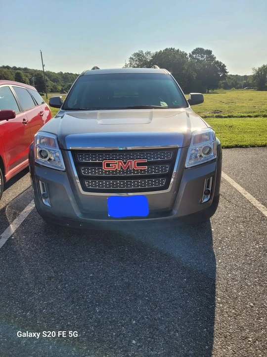 2011 GMC Terrain - Image 2 of 16