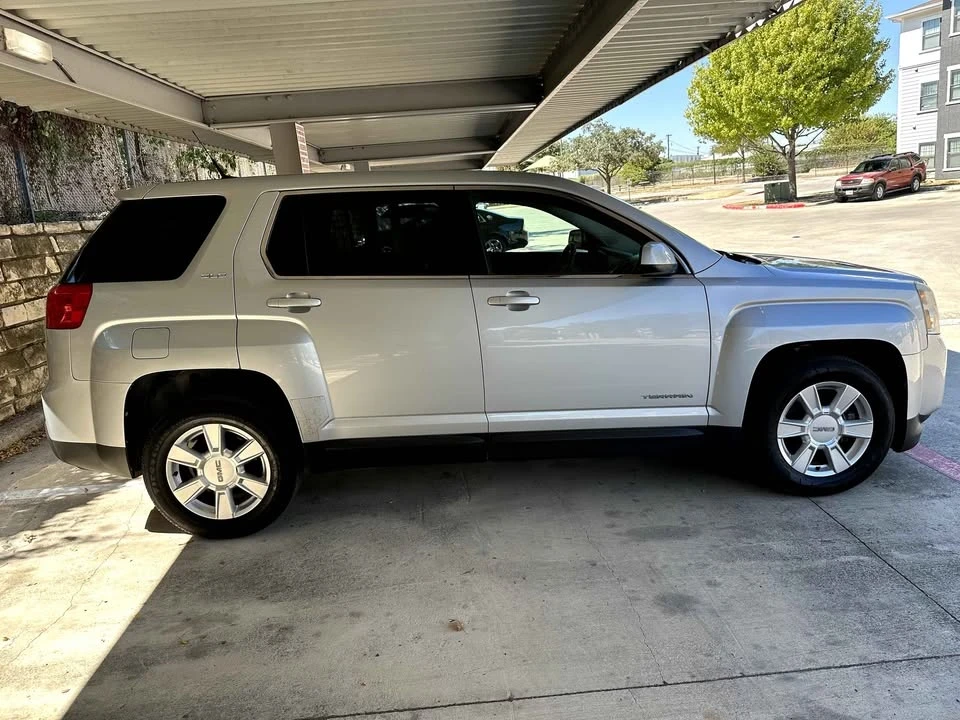 2011 GMC Terrain - Image 5 of 13
